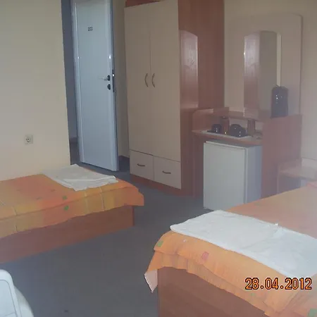 Guest house Ruja 2*